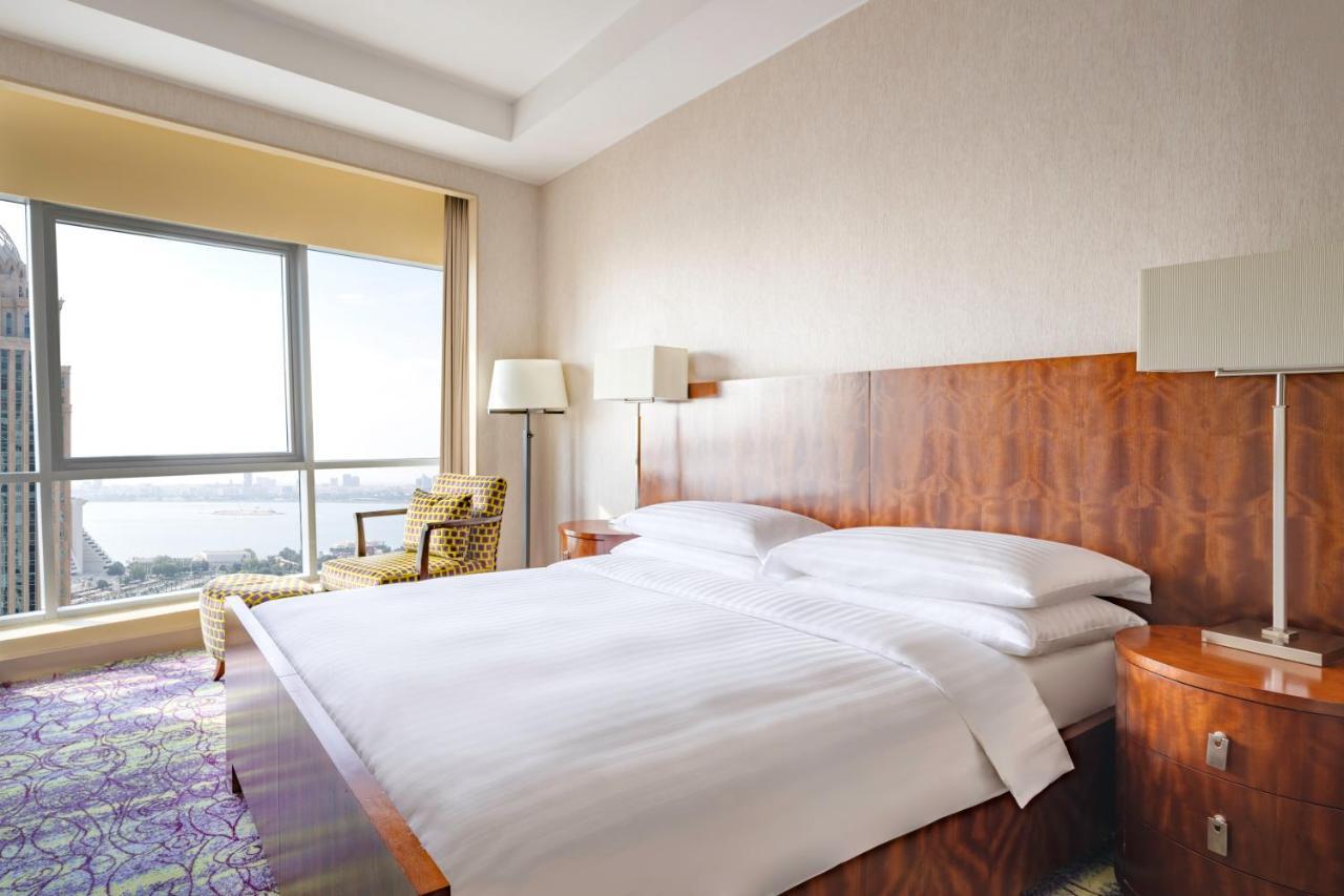 Qabila Westbay Hotel By Marriott Doha Extérieur photo A bedroom at the hotel