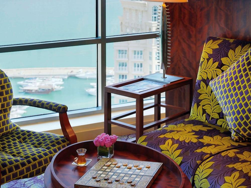 Qabila Westbay Hotel By Marriott Doha Extérieur photo A room at the hotel
