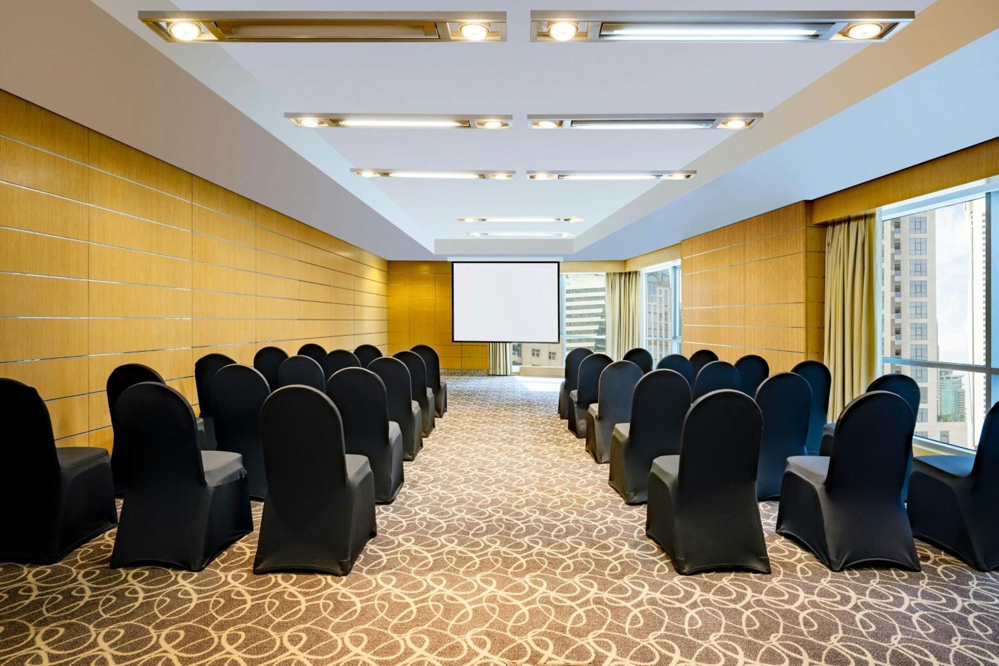 Qabila Westbay Hotel By Marriott Doha Extérieur photo Meeting room