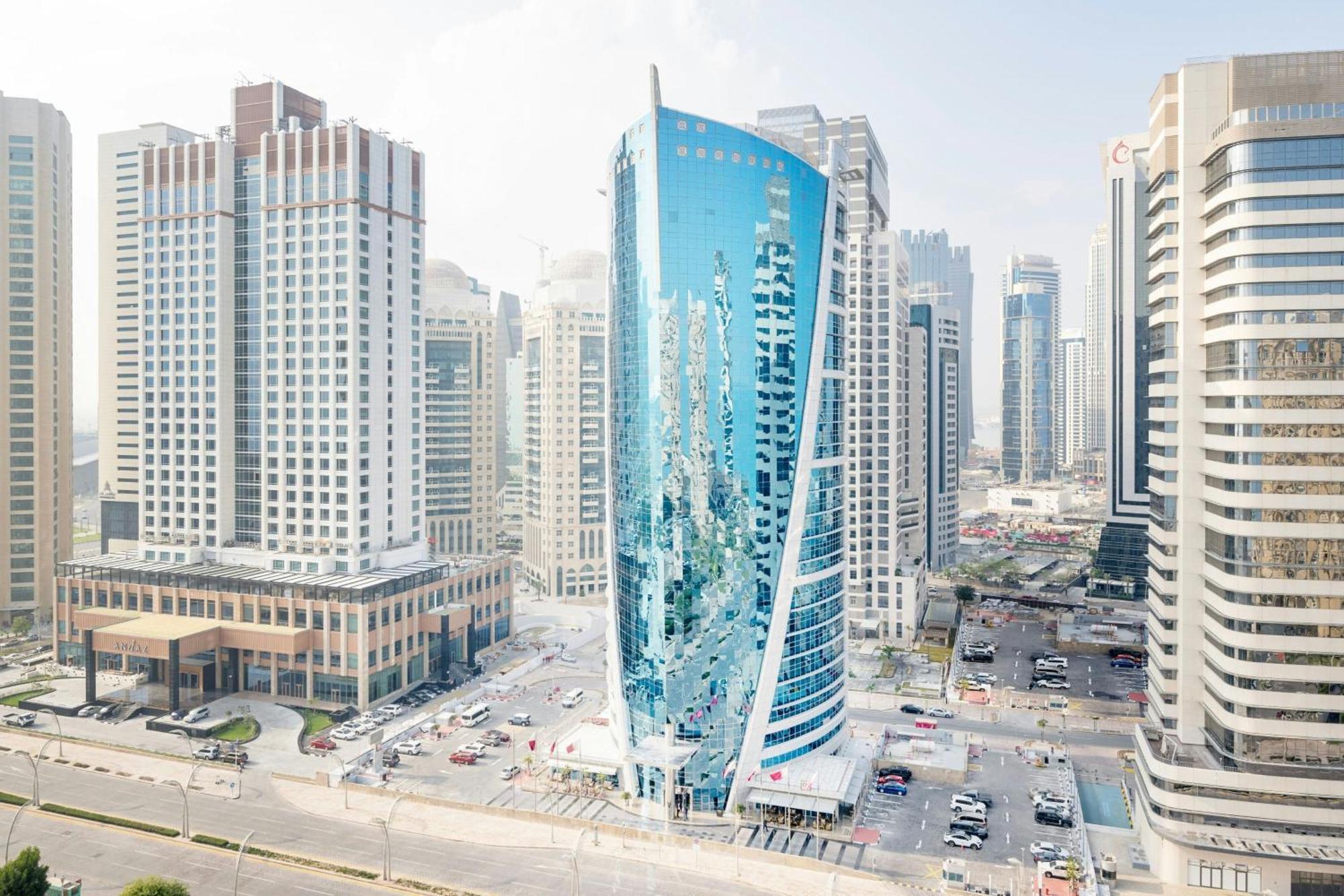 Qabila Westbay Hotel By Marriott Doha Extérieur photo The hotel in 2015